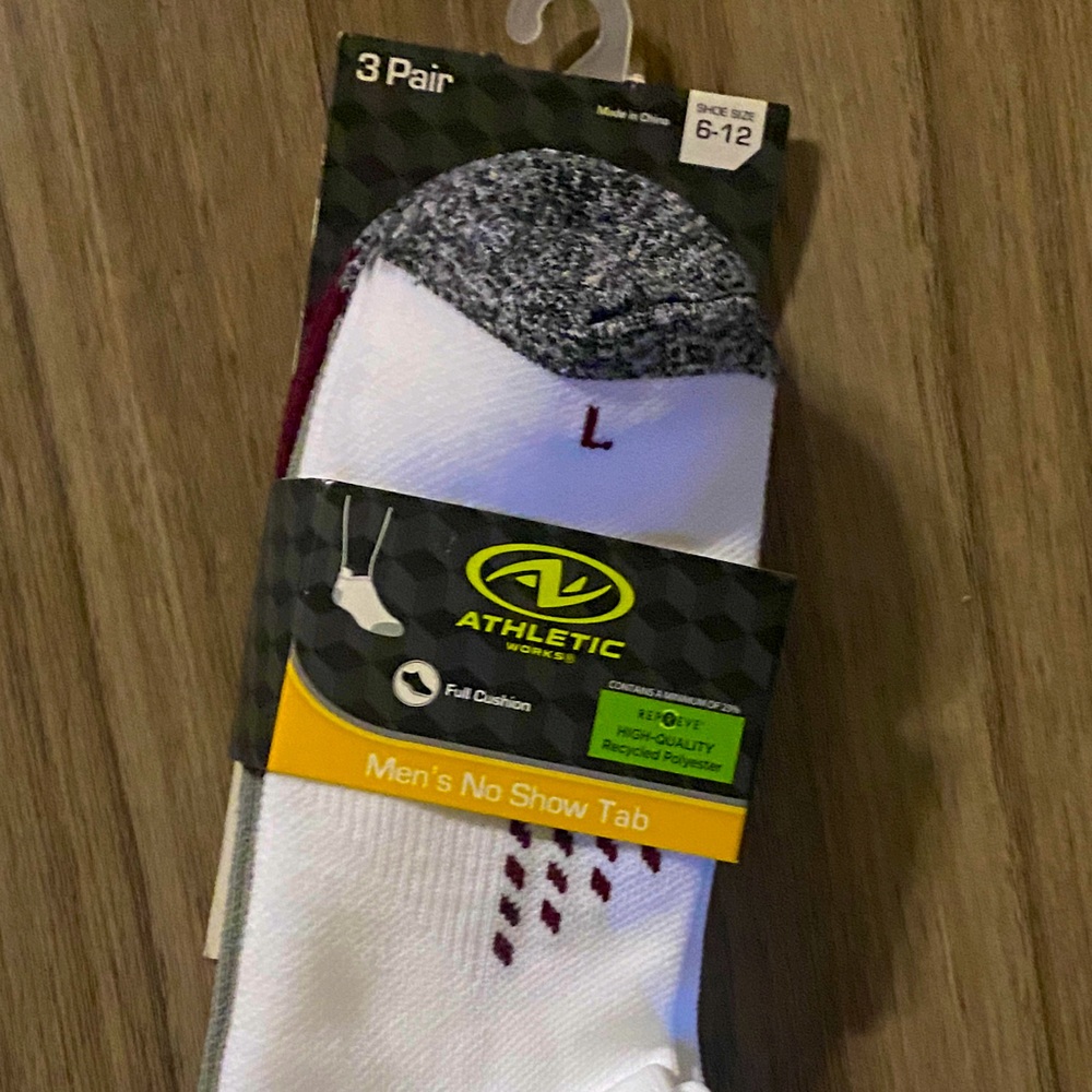 3 Pack Men’s No Show Tab Athletic Works Socks Large